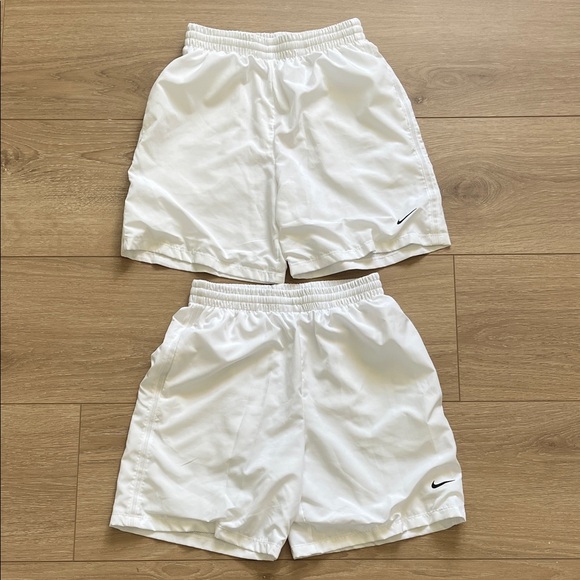 Nike Kids Classic White Shorts - Picture 1 of 4